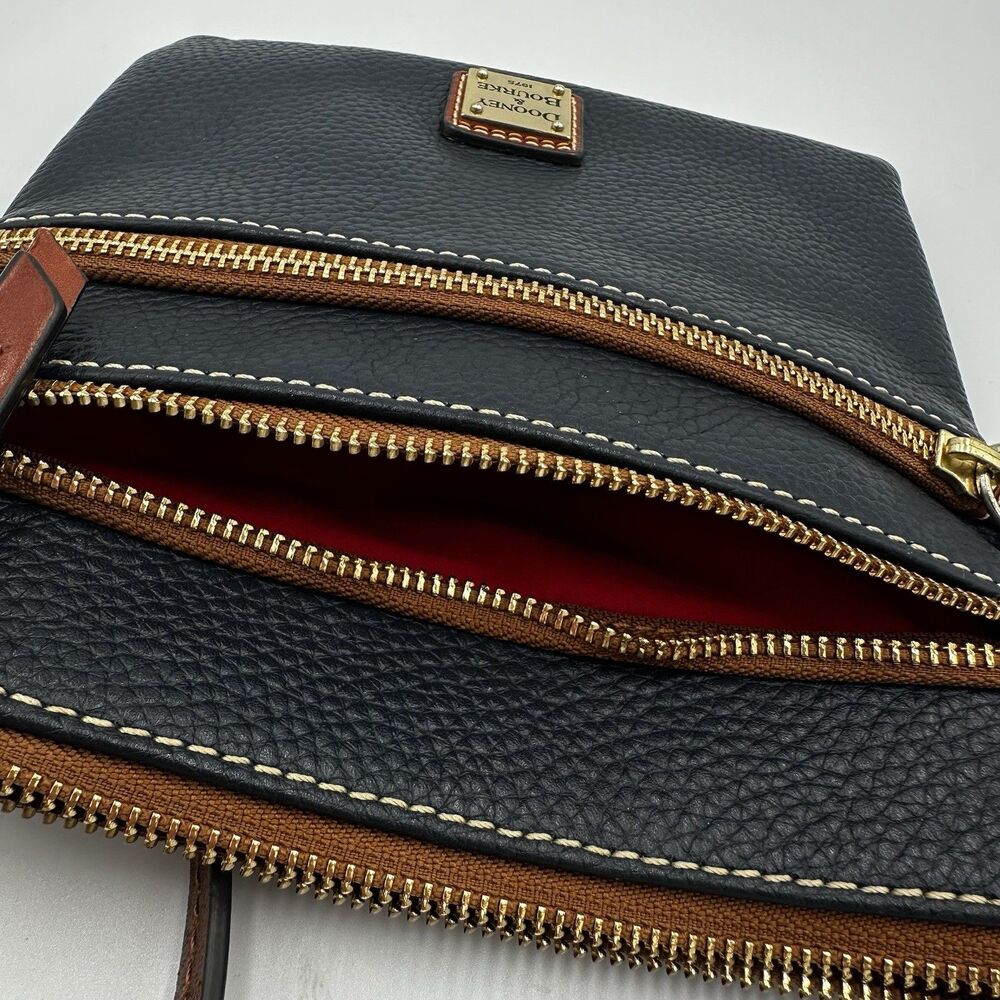 Dooney & Bourke Pebbled Navy Brown Crossbody Bag Braided Gently Used - Picture 11 of 15